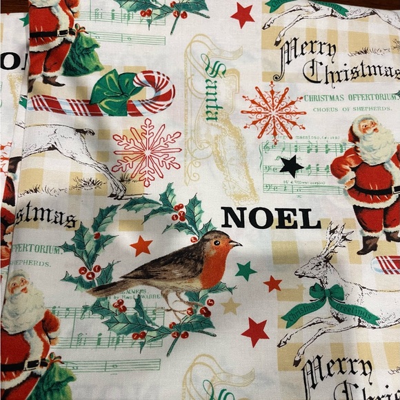 Christmas fabric 2 yards Santa xmas - Picture 9 of 10